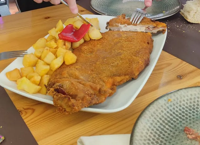 La Chispa Casa De Comidas cachopo