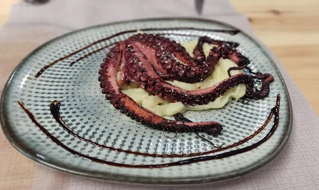 La Chispa Casa De Comidas pulpo