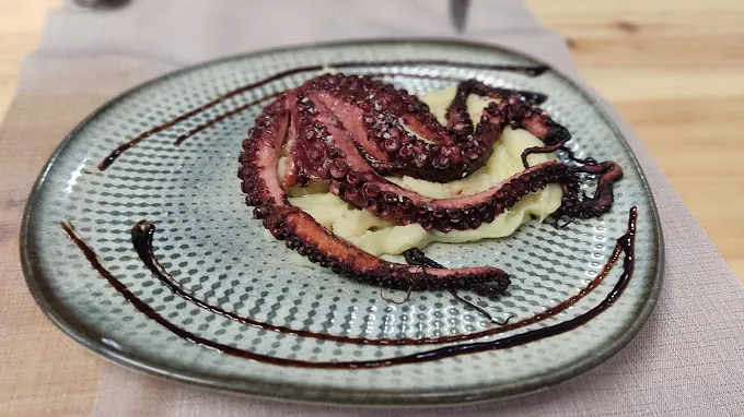 La Chispa Casa De Comidas pulpo